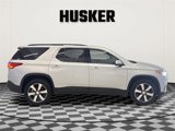 Used 2019 Chevrolet Traverse LT w/ LT Premium Package image 2