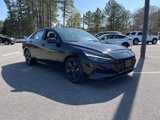 Used 2022 Hyundai Elantra SEL w/ Preferred Accessory Package image 4