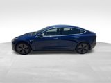 Used 2018 Tesla Model 3 Mid Range image 2