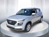 Certified 2022 Hyundai Venue SE image 2