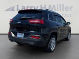 Used 2017 Jeep Cherokee Latitude w/ Safety/Convenience Group image 5