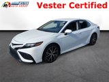 Used 2023 Toyota Camry SE image 2
