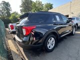 Certified 2022 Ford Explorer XLT image 2