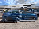 Used 2017 Volkswagen Jetta SE image 3