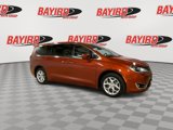 Used 2018 Chrysler Pacifica Touring Plus w/ Tire & Wheel Group image 2