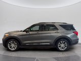 Used 2022 Ford Explorer XLT w/ Equipment Group 202A image 2