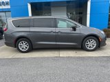 Used 2023 Chrysler Voyager LX image 3