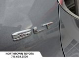 Used 2022 GMC Acadia SLT w/ Preferred Package image 5