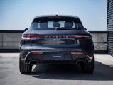 Certified 2022 Porsche Macan image 6