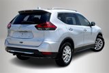 Used 2017 Nissan Rogue SV image 5