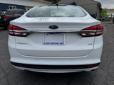Used 2017 Ford Fusion SE w/ Fusion SE Technology Package image 5