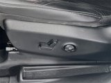 Used 2020 Chrysler Pacifica Touring-L w/ S Appearance Package image 3