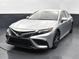Used 2022 Toyota Camry SE image 3