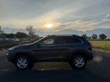 Used 2015 Jeep Cherokee Limited image 2
