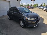 Used 2017 Chevrolet Trax LT w/ LT Convenience Package image 3