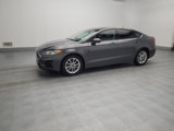 Used 2019 Ford Fusion SE image 2