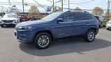 Used 2020 Jeep Cherokee Latitude Lux w/ Comfort/Convenience Group image 4