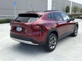 Used 2025 Chevrolet Trax LT w/ Driver Confidence Package image 3