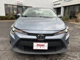 Used 2022 Toyota Corolla LE image 2