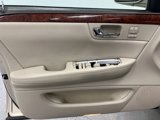 Used 2007 Cadillac DTS Luxury I w/ Trunk Convenience Package image 5