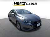 Used 2023 Nissan Versa SV image 3