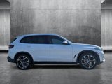 Used 2022 BMW X5 sDrive40i w/ Luxury Seating Package image 4