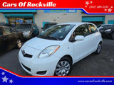 Used 2011 Toyota Yaris 2-Door Hatchback image 2
