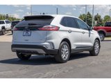 Used 2024 Ford Edge SEL image 3