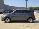 Certified 2022 Kia Soul LX w/ Technology Package image 4