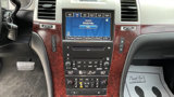 Used 2010 Cadillac Escalade Premium image 6