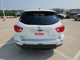 Used 2017 Nissan Pathfinder SL w/ Trailer Tow Package image 5