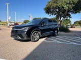 Used 2023 Subaru Ascent Premium w/ Convenience Package image 2