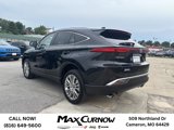 Used 2023 Toyota Venza XLE image 5
