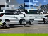 Used 2022 Chrysler Pacifica Touring-L image 6
