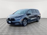 Used 2024 Honda Odyssey Touring image 3