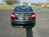 Used 2013 Ford Fiesta SE image 4
