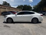 Used 2018 Kia Cadenza Premium w/ Luxury Package image 4