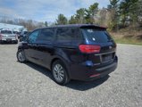 Used 2021 Kia Sedona LX image 5