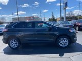 Certified 2022 Ford Edge SEL w/ Convenience Package image 4