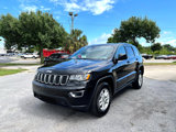 Used 2020 Jeep Grand Cherokee Laredo image 3