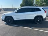 Used 2015 Jeep Cherokee Latitude w/ Comfort/Convenience Group image 2