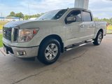 Used 2018 Nissan Titan SV image 4