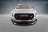 Used 2024 GMC Terrain SLE image 2