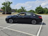Used 2017 Nissan Altima 2.5 SL w/ 2.5 Technology Package image 4