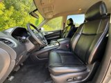 Used 2019 Nissan Pathfinder SL image 2