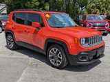Used 2017 Jeep Renegade Latitude image 2