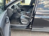 Used 2019 Volkswagen Tiguan SE image 2