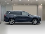 Used 2025 Cadillac XT6 Premium Luxury image 5