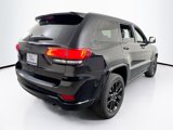 Used 2022 Jeep Grand Cherokee Laredo X image 5