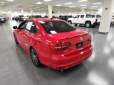 Used 2016 Volkswagen Jetta Sport image 5